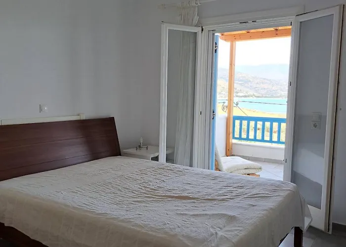 Beachfront Andros Summer בית נופש *