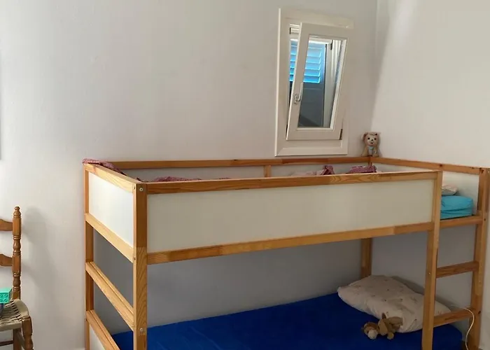 Beachfront Andros Summer בית נופש גאווריון